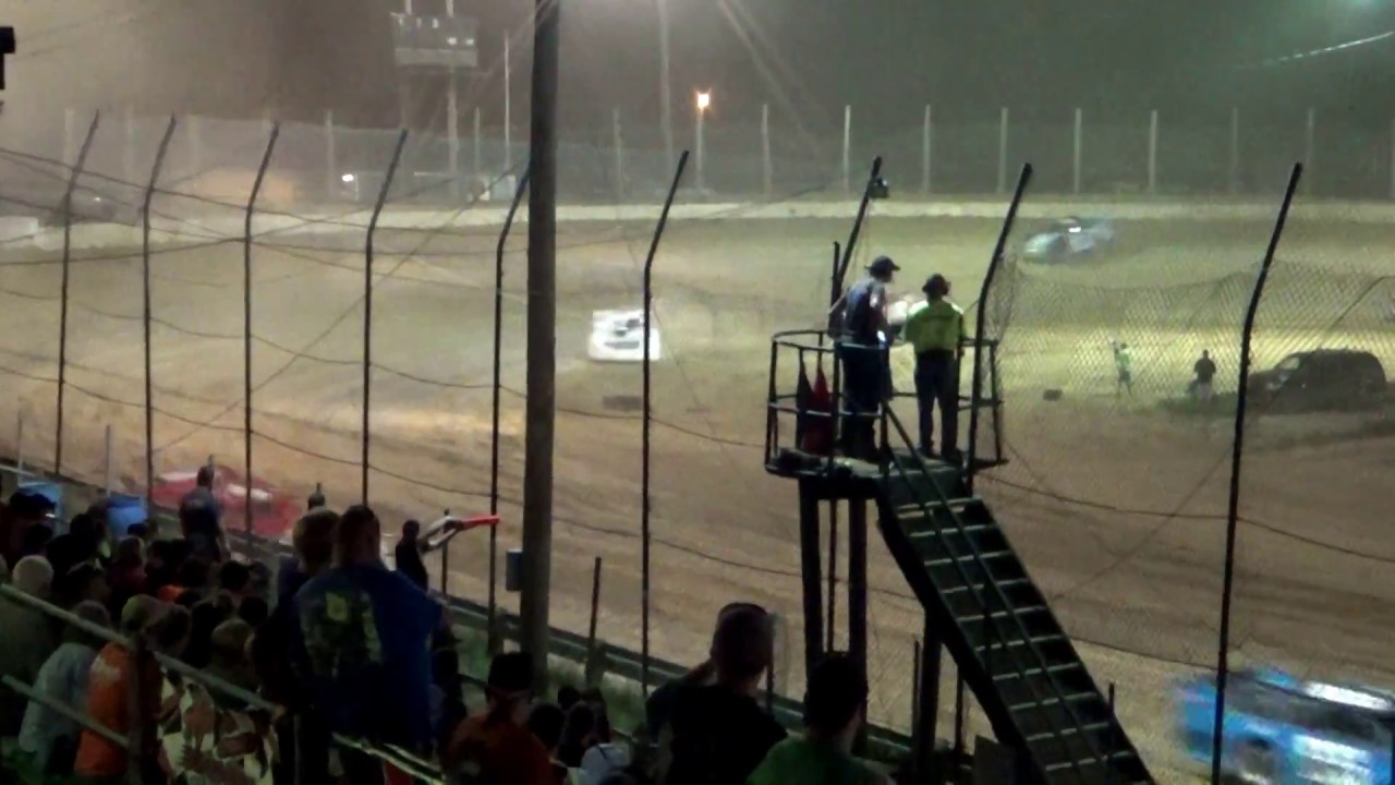 CrazyJohn Videos Moler 5/11/18  Late Model Feature