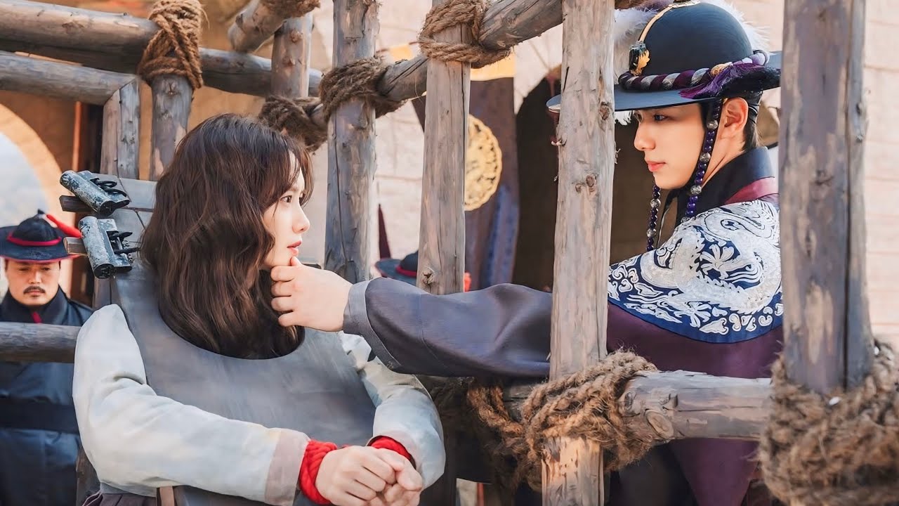 She Travels 500 Years Back and Meets a Mysterious King | Kdrama Recap World 