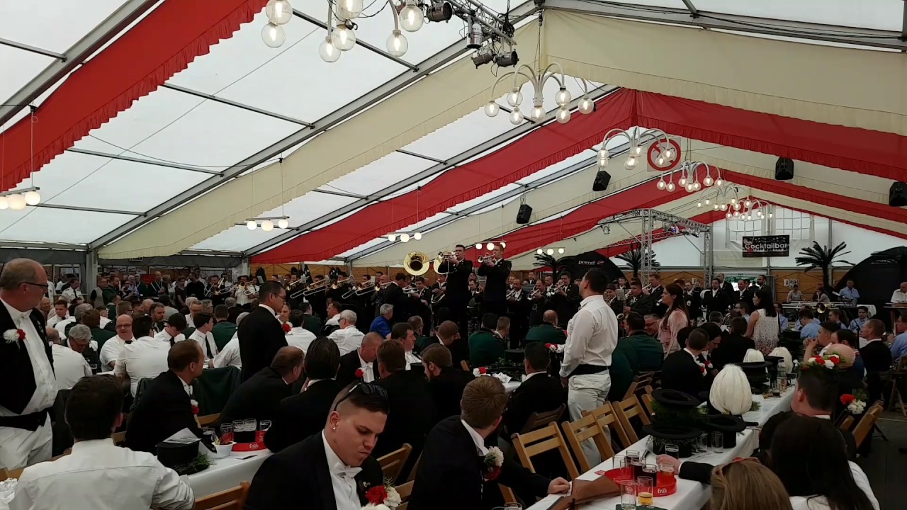 Bundesfanfarenkorps Neuss-Furth spielt Gabriel's Oboe