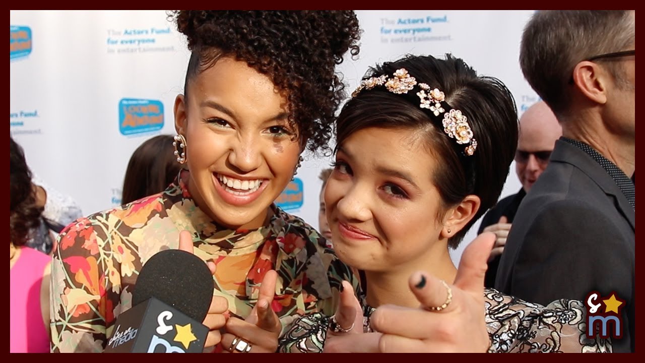 Sofia Wylie & Peyton Elizabeth Lee Tease ANDI MACK Girl Code Drama & Answer Fan Question