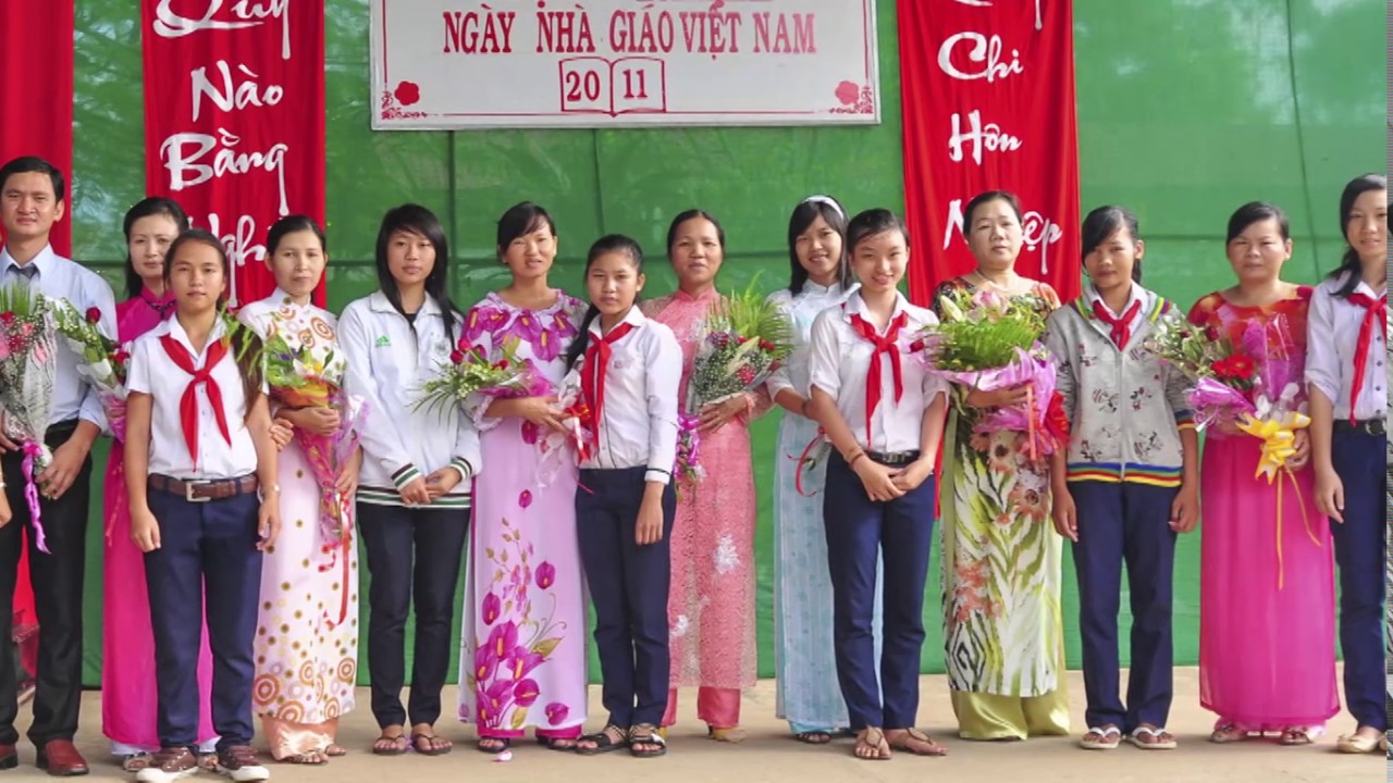 Ky niem 40 nam thanh lap truong THCS Xuan Hoa