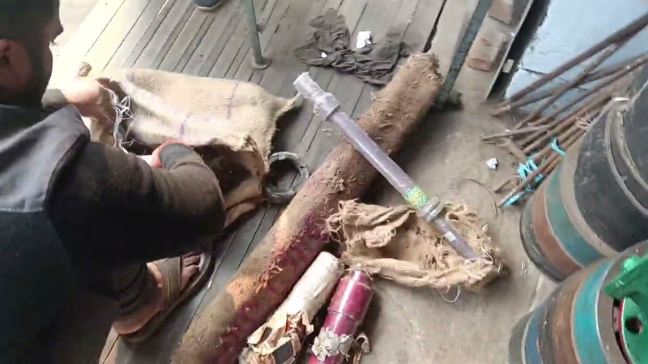 Munna mistri ki dukaan Puri ful jo bhi Saman chahie yahan mil jaega 6 volt Se lekar 9 volt Tak 24 28