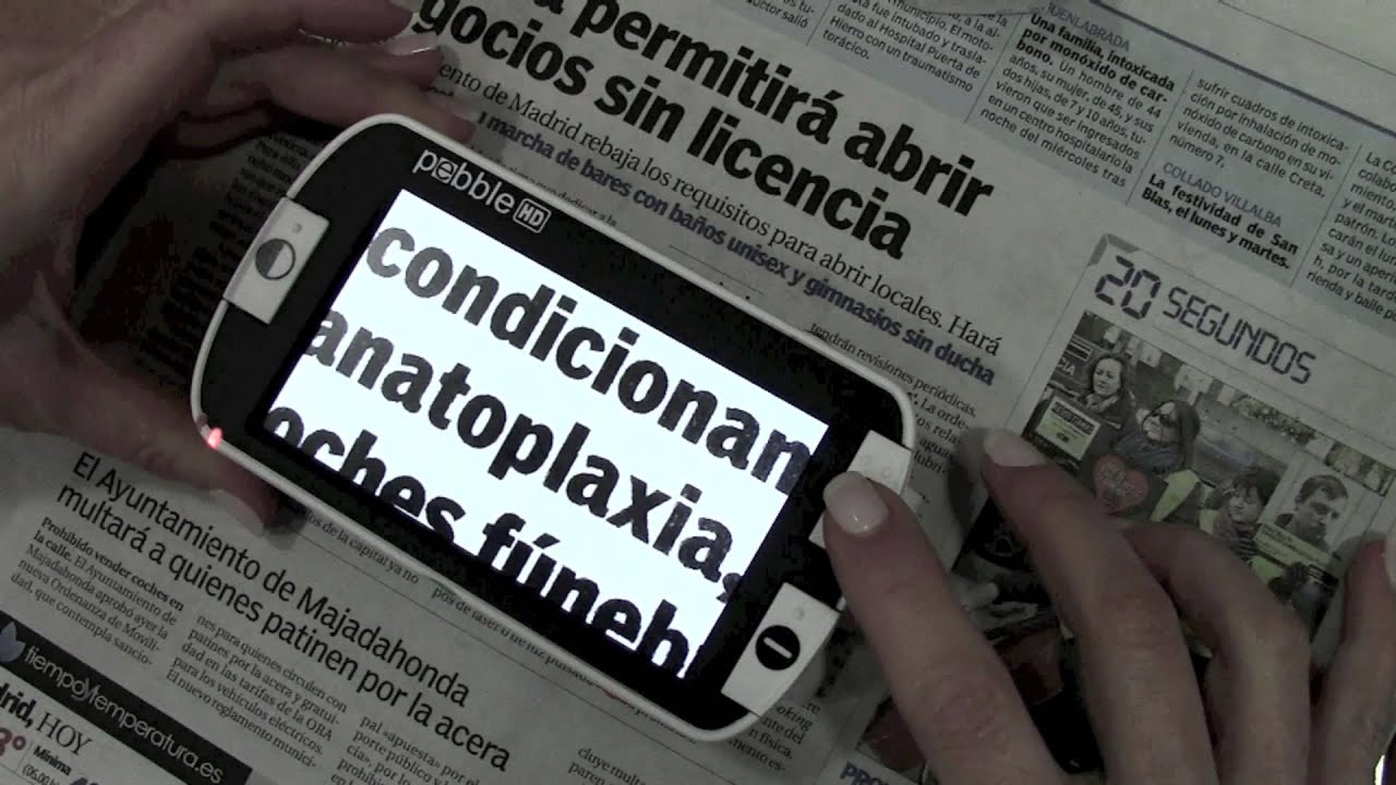 Lupa PEBBLE 4.3 HD Portátil - Enhanced Vision  para baja Vision - Magnicenter