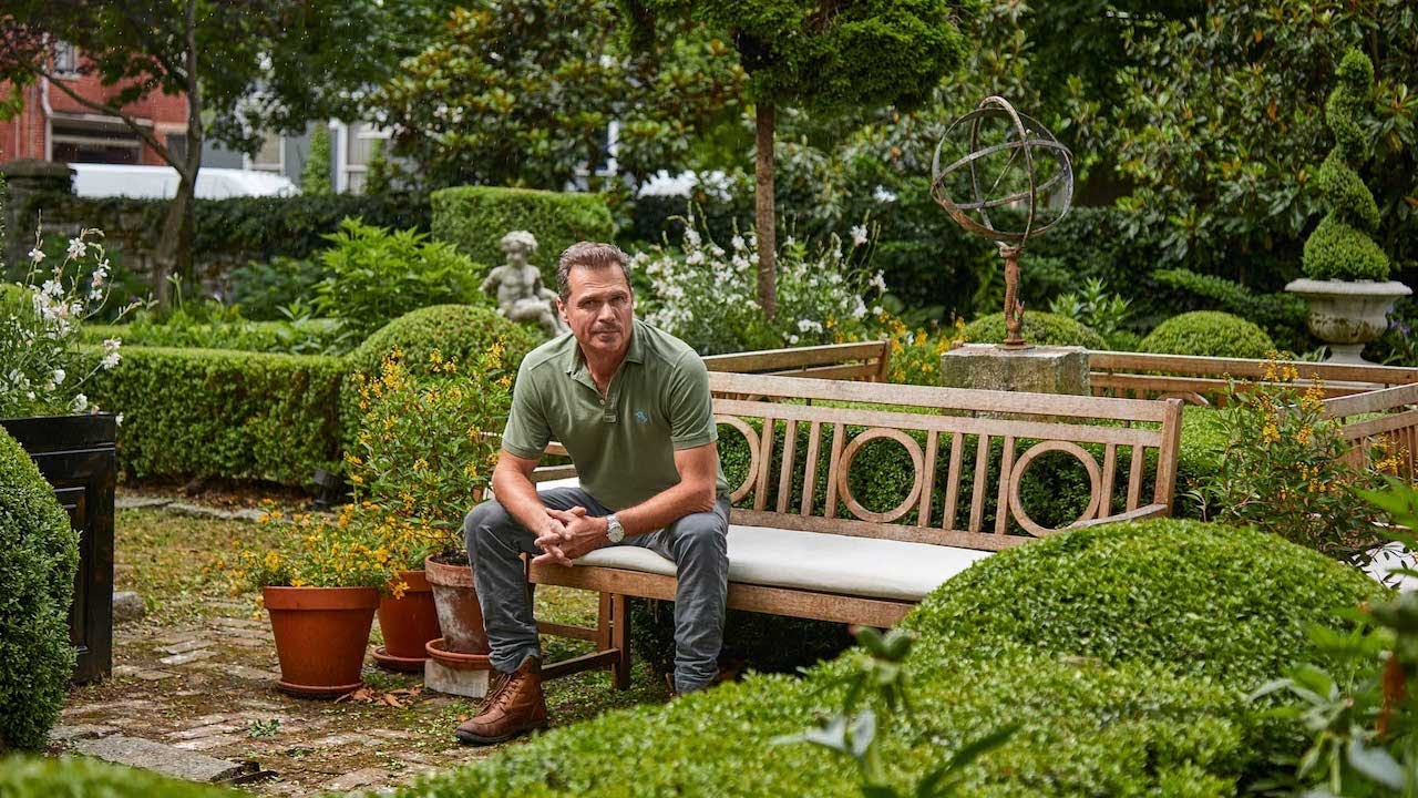 Homegrown Garden Guru | Kentucky Moments | A Kentucky Original Series