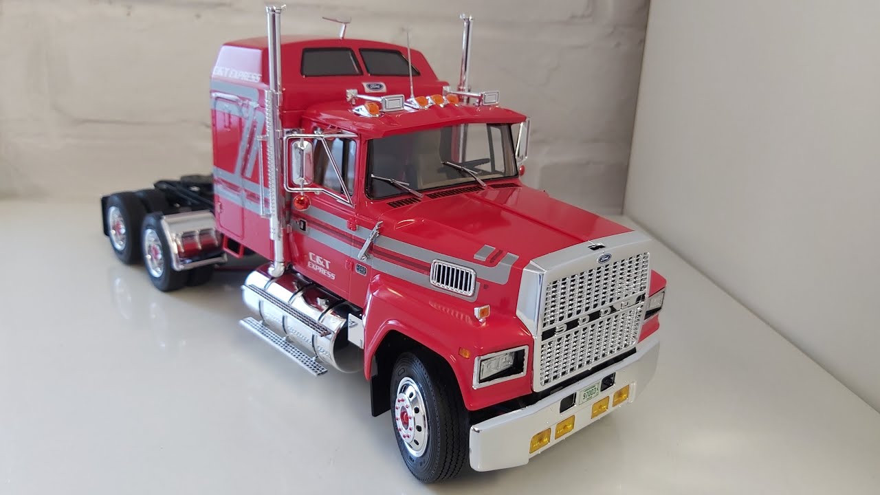 AMT Ford LTL 9000