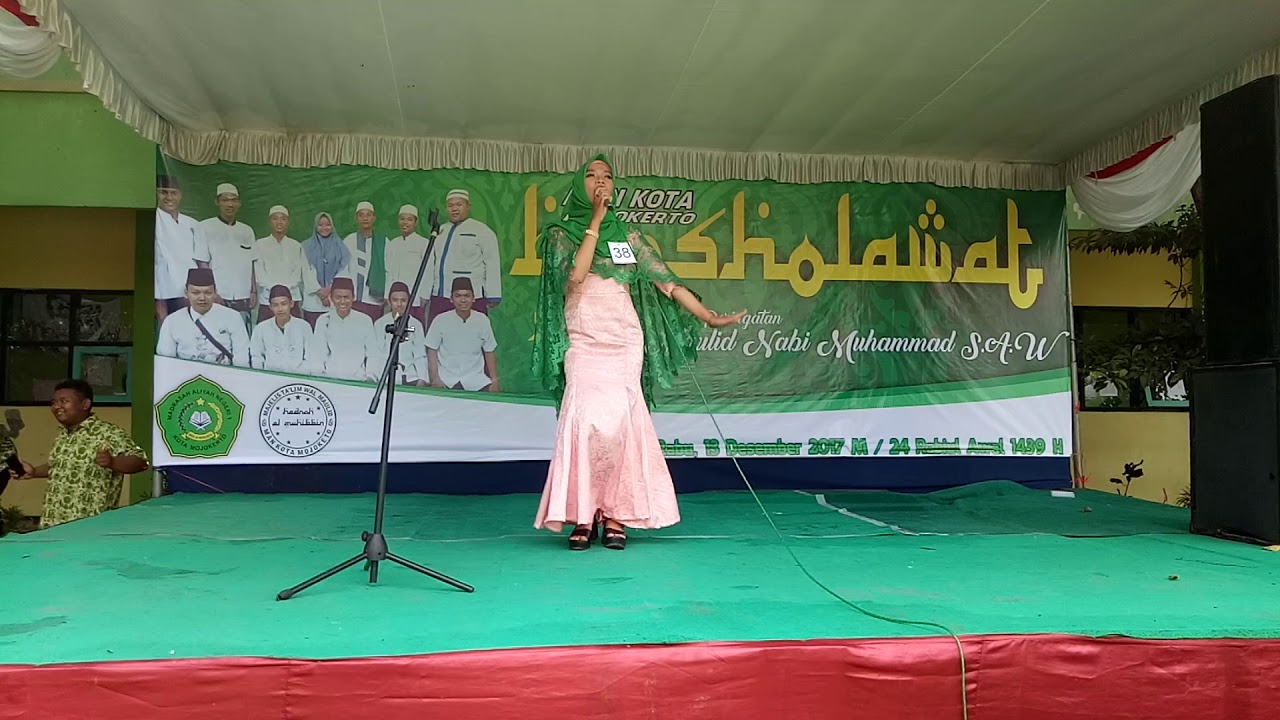 ICHA SAPUTRI - MAN KOTA MOJOKERTO (Shalawat Syifa')