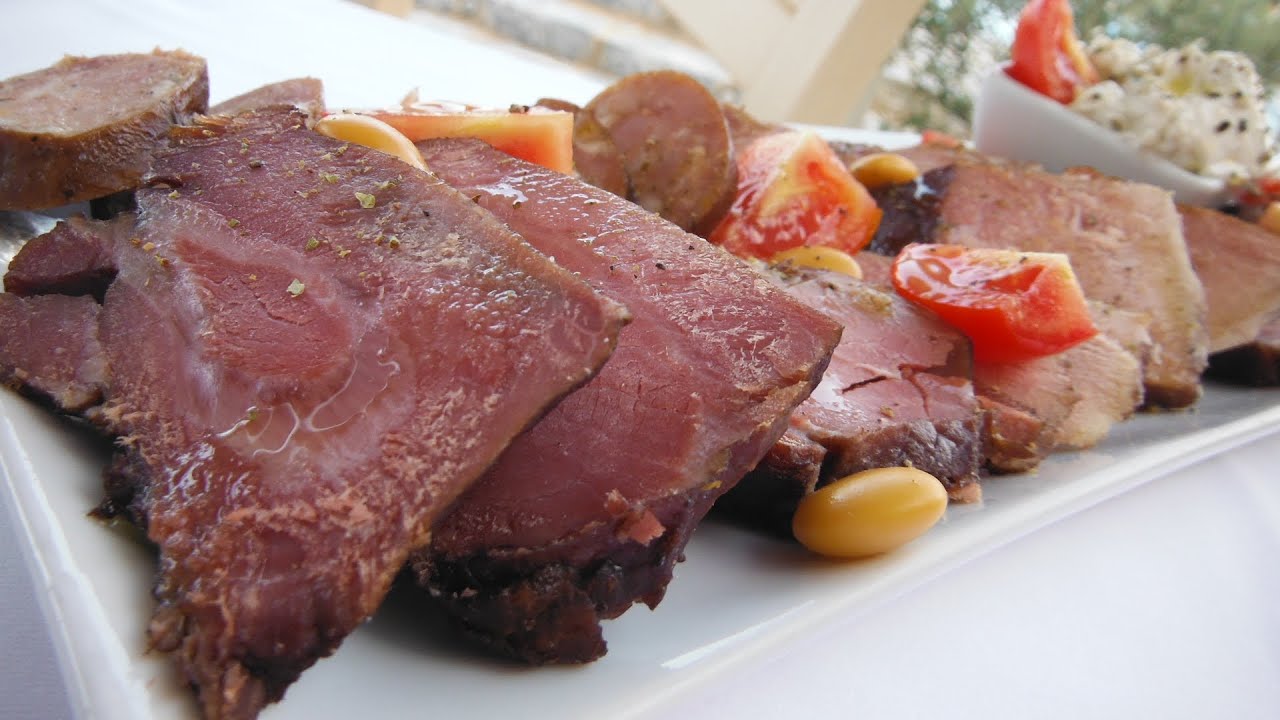 Eat Out - Μανιάτικη Κουζίνα στο Castello Antico