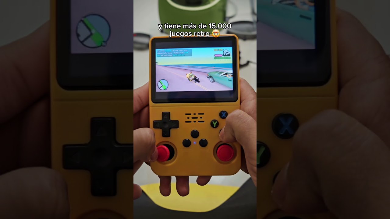 Esta es la mejor Consola Port&aacute;til para cuando estas aburrido, Tiene m&aacute;s de 15,000 juegos retro 🕹🤯