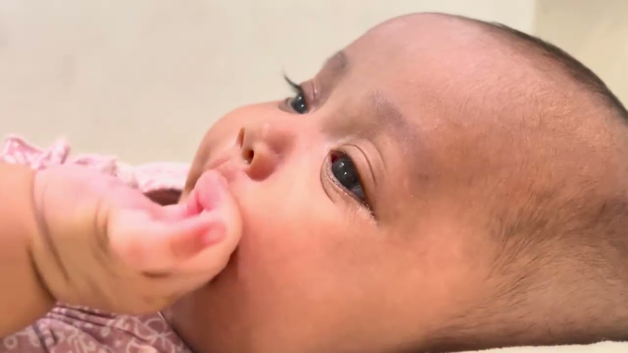 POV : Bayi merem melem senyum lucu 