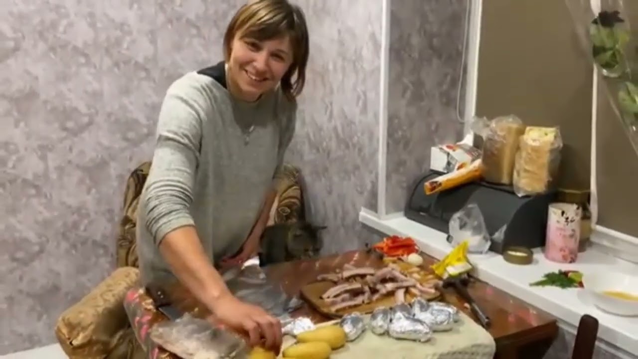 Вечеря в селі Сало з картоплею