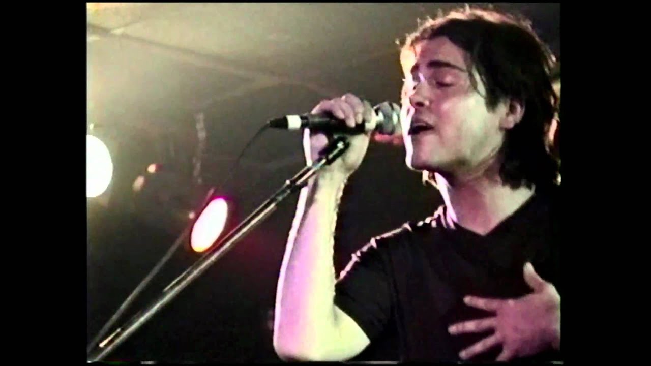 Aranda-Drops of Jupiter (Train cover).mp4