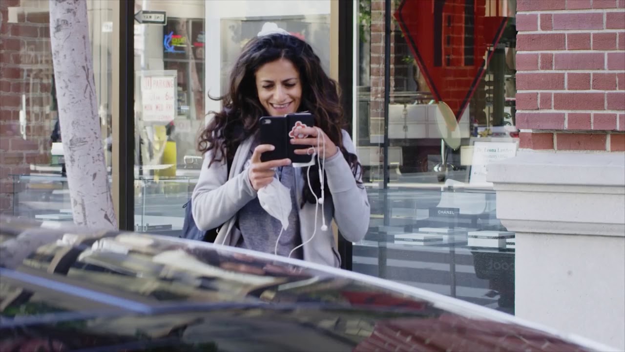 United States-based start-up showcases digital advertisement on the rear window of cars.