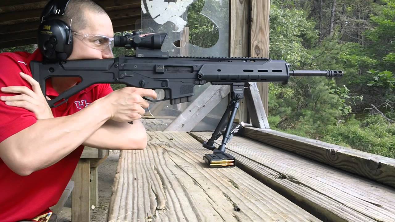 Bushmaster ACR with Trijicon TA31RCO-M4CP