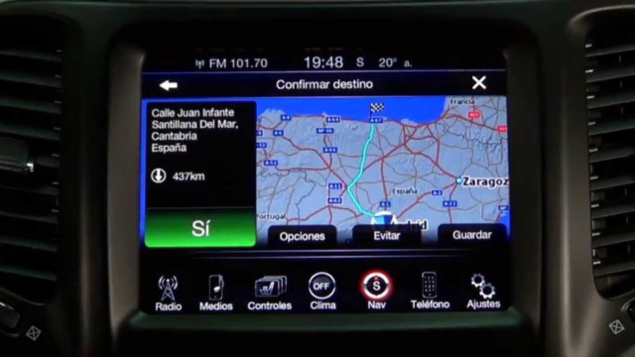 Jeep Cherokee. Modelo 2014. Impresiones sistema multimedia Uconnect 8.4