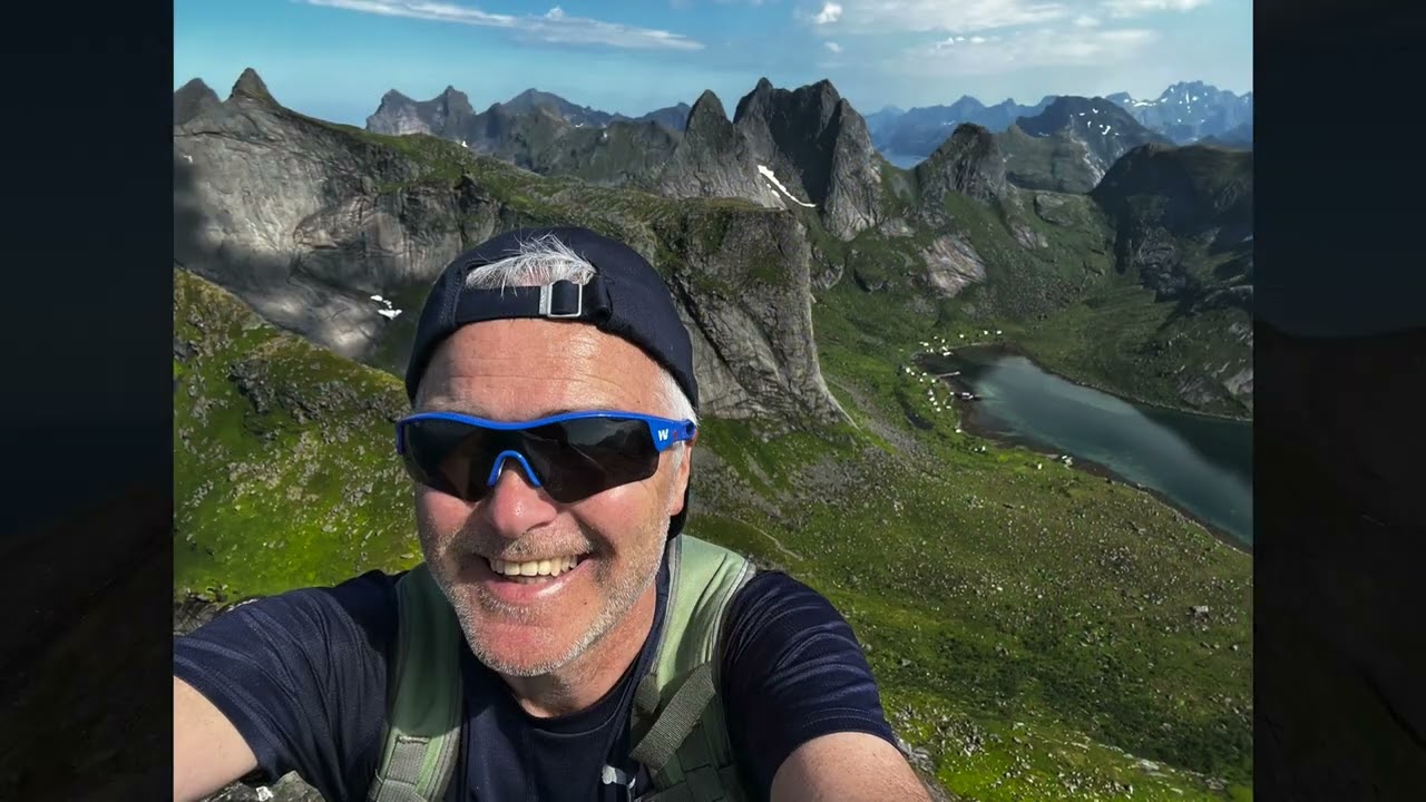 Helvetestinden og Bunesstranda p&aring; Moskenes&oslash;ya i Lofoten