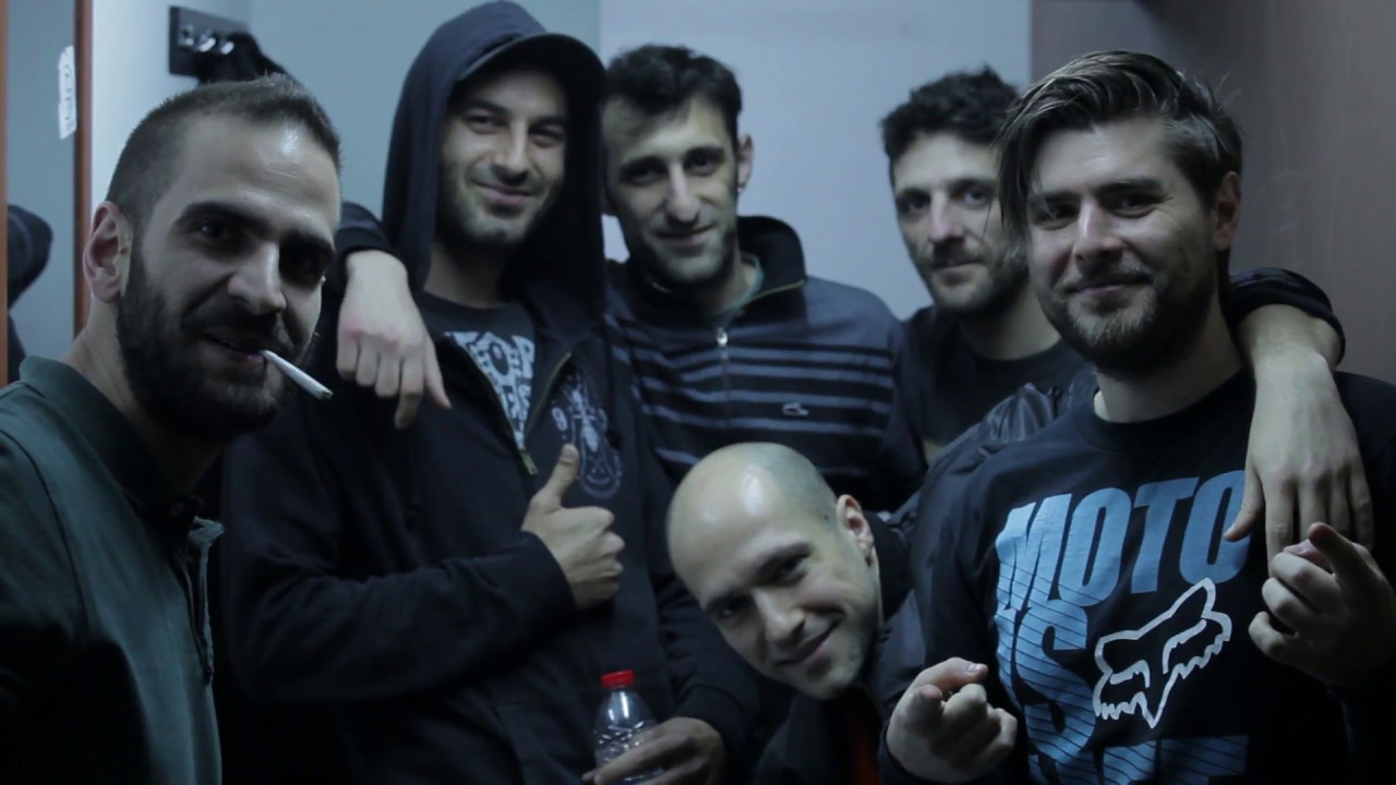 Backstage - Παλιάτσοι (Πινόκιο - Οπλιστής - Πλαν Μπι)
