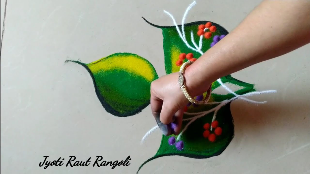इतनी easy कि हर  कोई निकाल पायेगा beautiful and colourful rangoli design by Jyoti Raut Rangoli