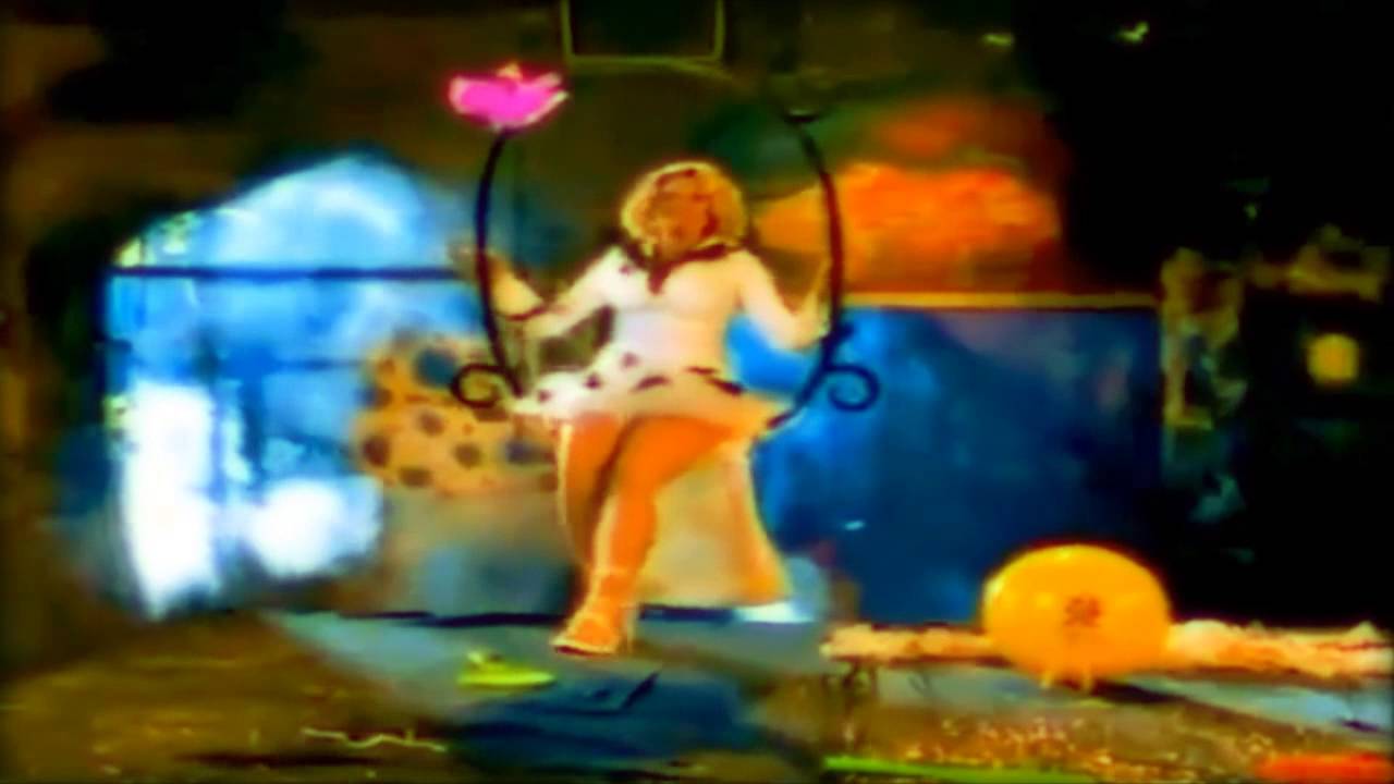 NİLÜFER ÖRER ŞIMARIK 1996 Official Video Klip.  Nilüfer Örer 1996 bir Video klip Arşividir.