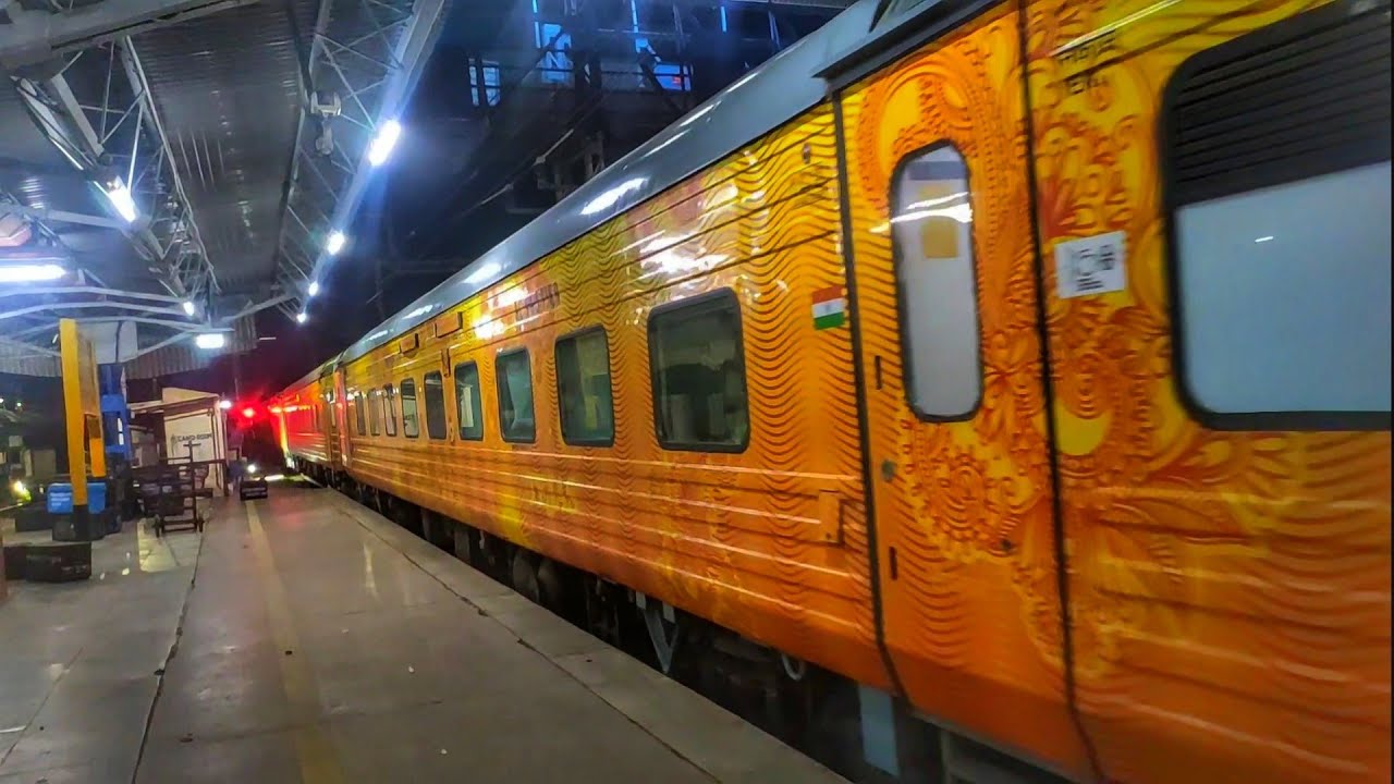 Happy Birthday Mumbai Rajdhani! 50 Years of Glorious Services | Ratlam Jn