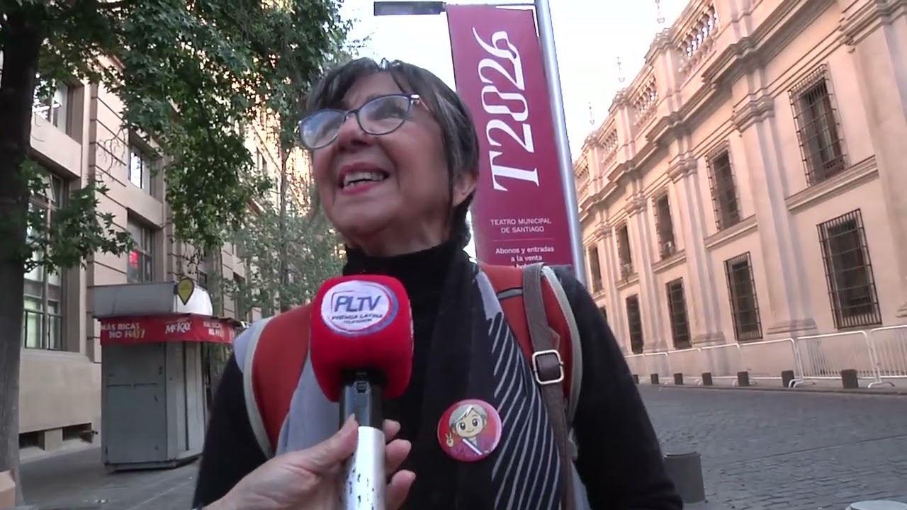 LAS MUJERES NO  PEDIMOS PERMISO HACEMOS HISTORIA.