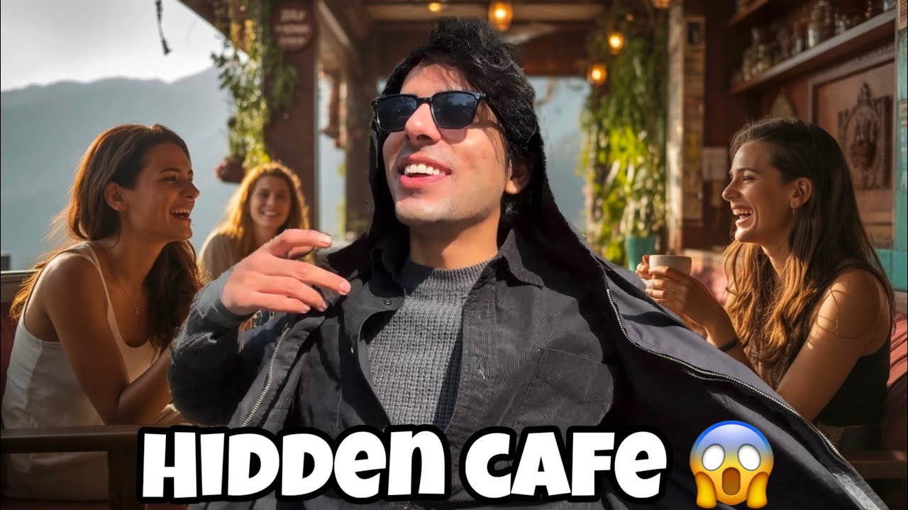 This SECRET Café in Rishikesh Is FULL of Foreigners 😱