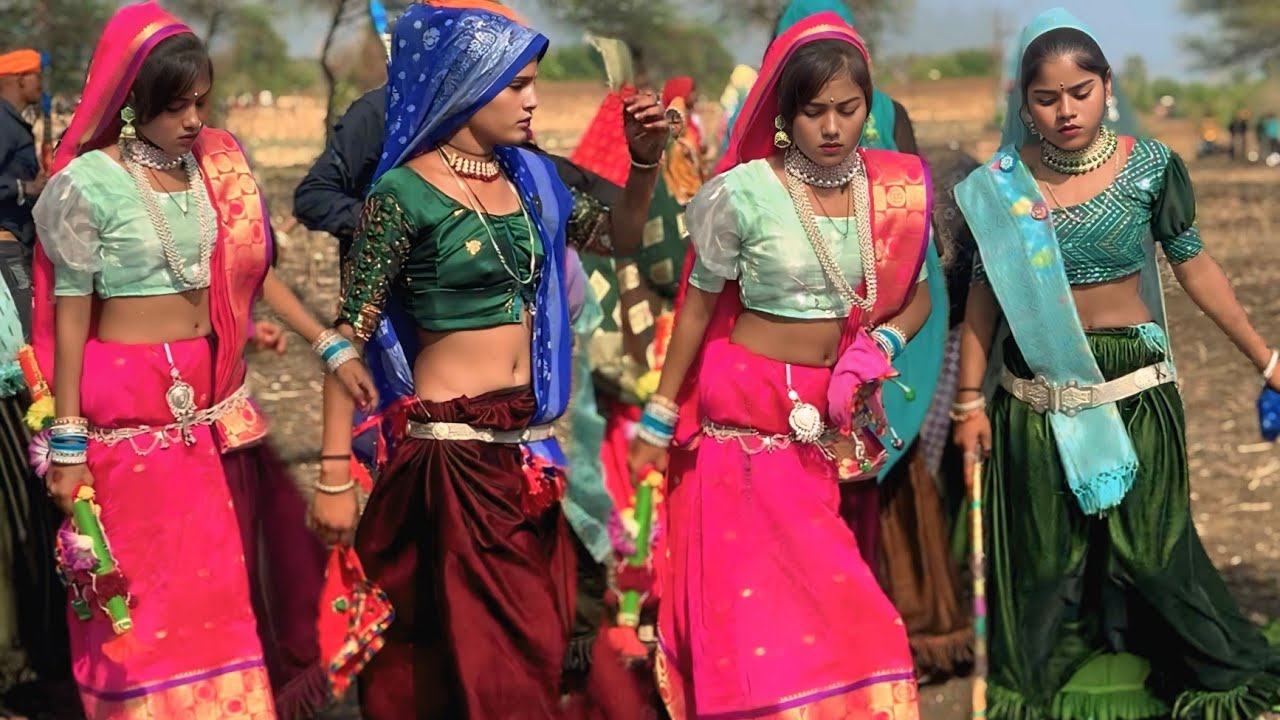 डीजे बंद || जिला झाबुआ 💥 आदिवासी मांदल dance 🌼 desi girls dance 2026