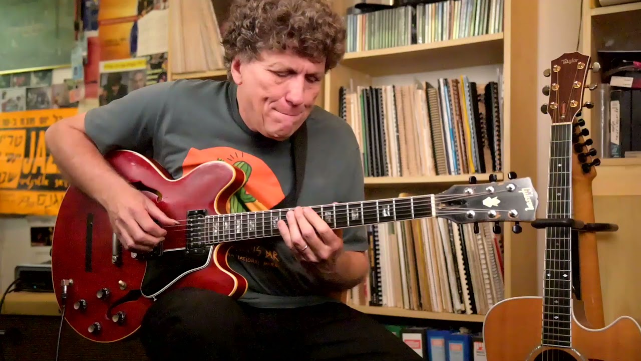 יוסי לוי -העיקר זה הרומנטיקה     Yosi Levy -It's All About The Romance