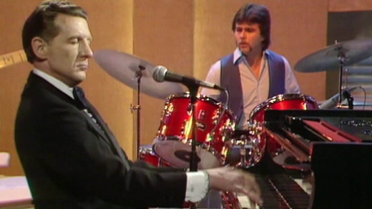 Jerry Lee Lewis - Great Balls Of Fire (live) and interview - Wogan - 02/04/1983