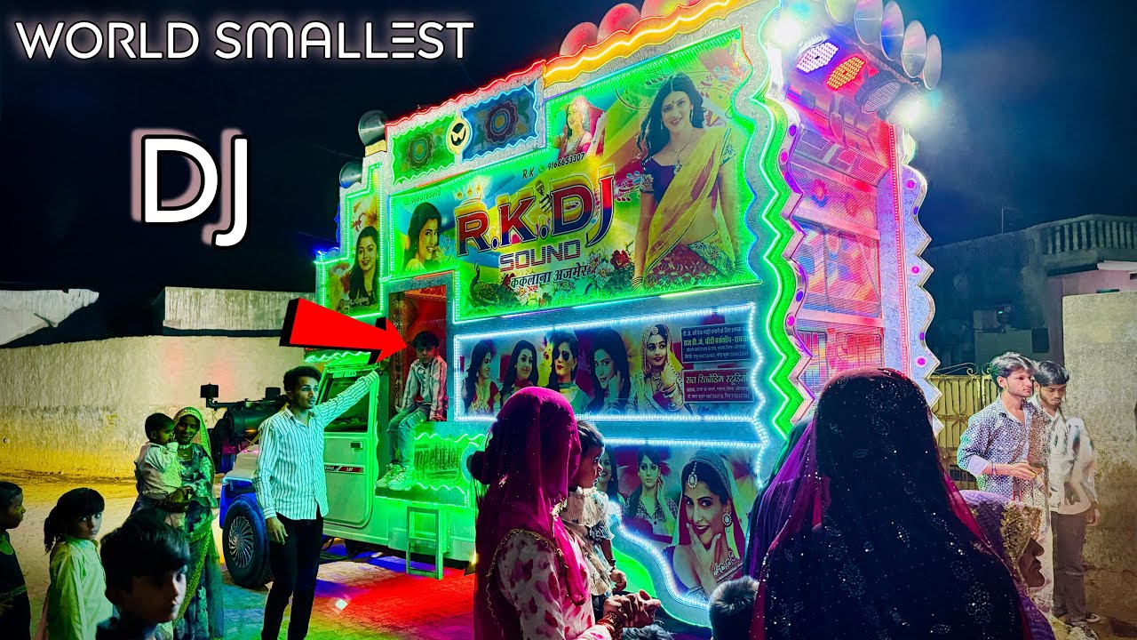 Worlds Smallest Dj Operator 😱| इतने से लड़के ने डीजे पिकअप पर ऑपरेटिंग करी | gadi wala cartoon video