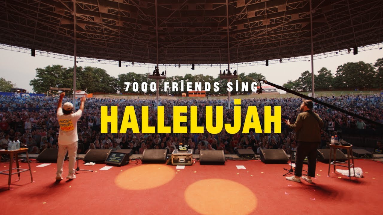 ‘Hallelujah’ sung by 7000+ strangers in Toronto | Our Biggest Choir EVER!