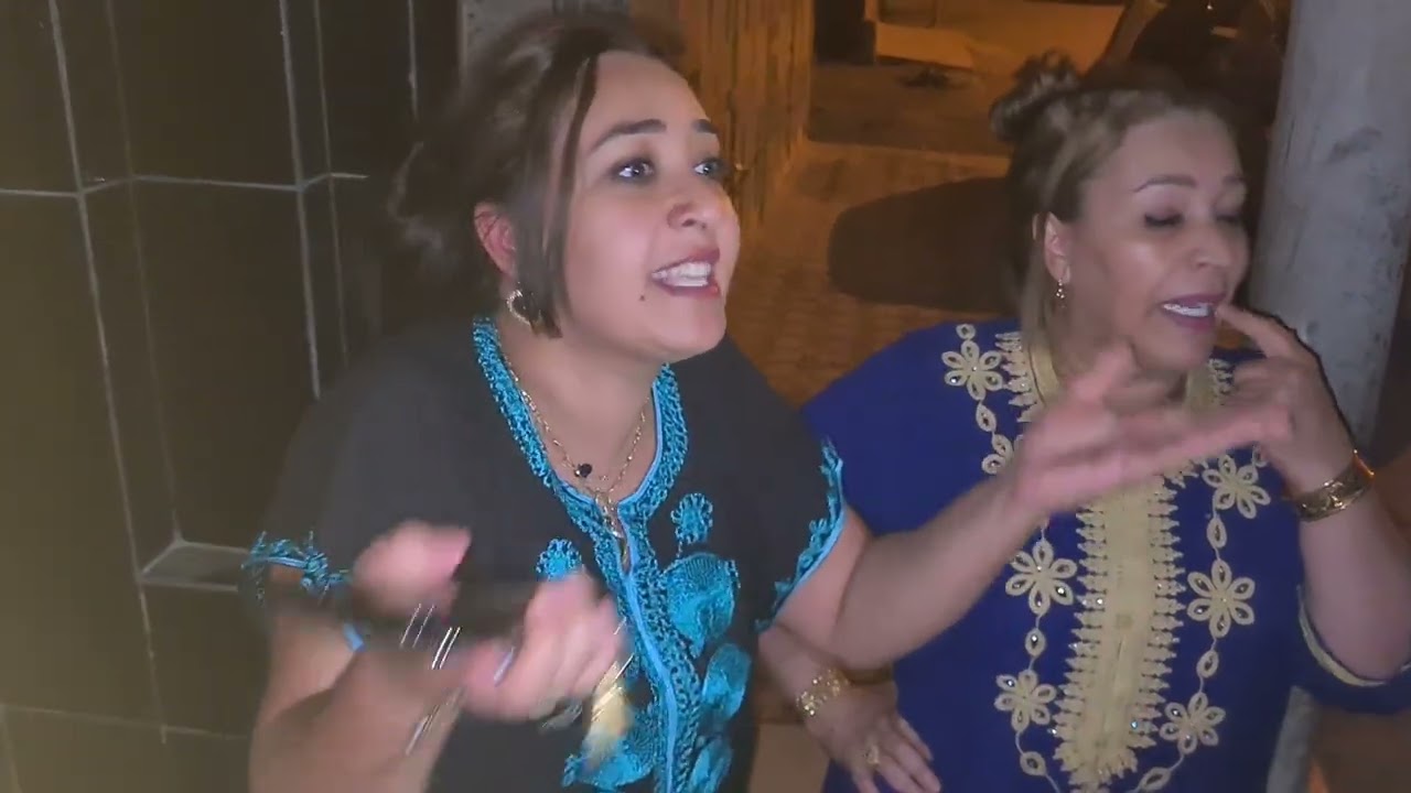 المرأة السليمانية تنتفض في وجه المسؤولين(انتم تمتعو في شمال وحنا نتمتعو  بغبرة وظلام)