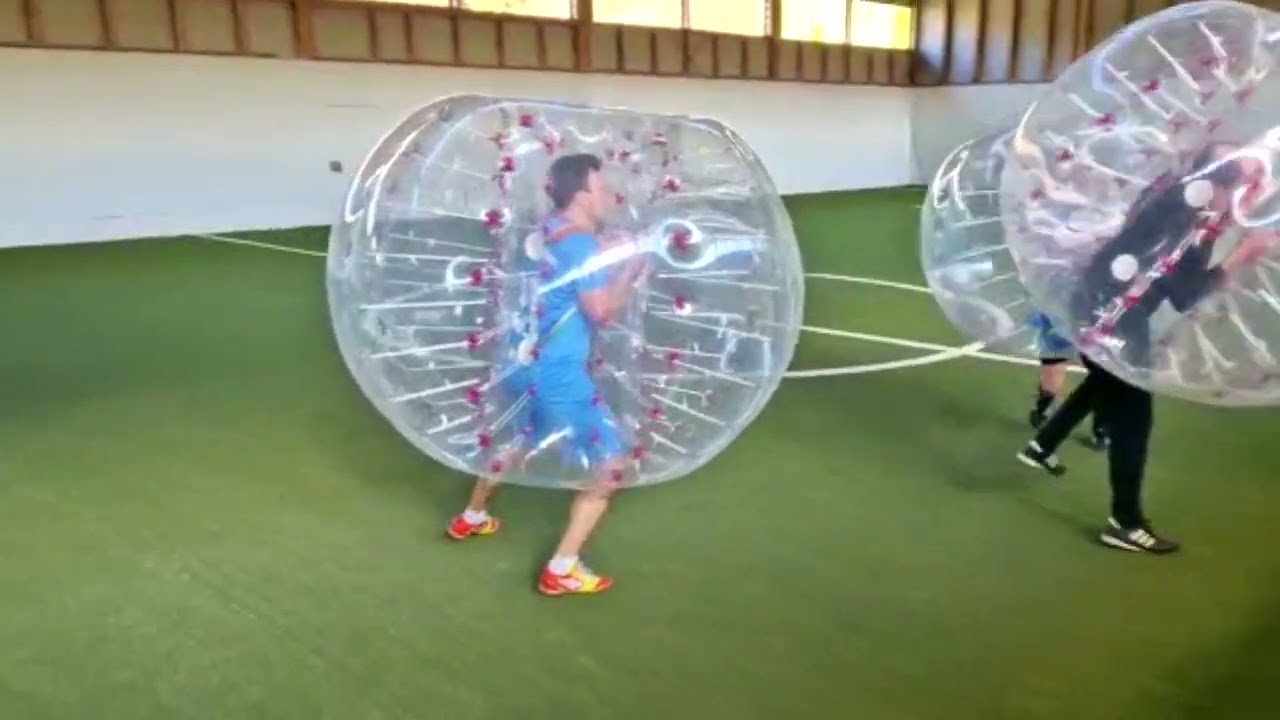 Der Kindergeburtstag in Stuttgart wird zum Bubble Soccer Abenteuer! 🎈⚽