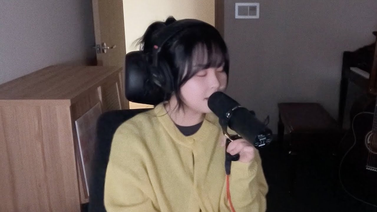 최유리 - 외로움이라는 건 (Live)