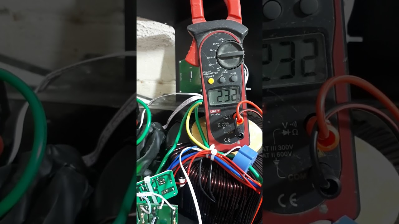 تغيير كارت لمنظم فولتية مع ابقاء العمل على نفس نظام الشركة مع توفير الحمايات.