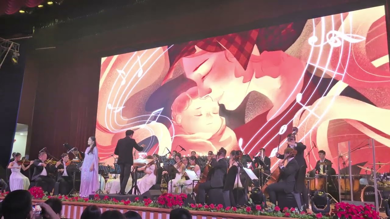 MẸ YÊU CON | Nguyễn Văn Tý | Cantho Crescendo | Ca sĩ nữ & Trần Nhật Minh (Chỉ huy dàn nhạc)