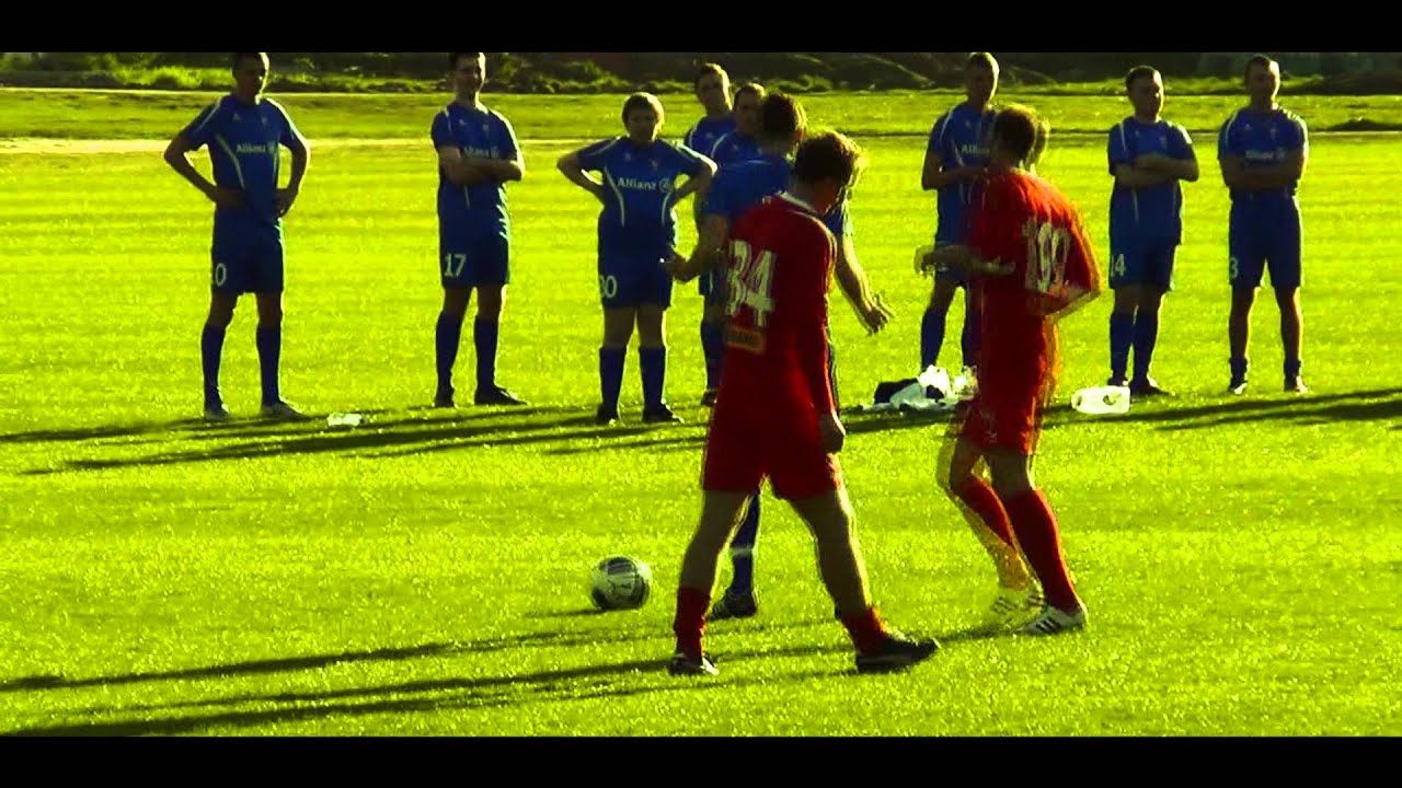 Twórcy Wikigórnik - Legendy Górnika Zabrze (Skrót meczu 25.04.2012)