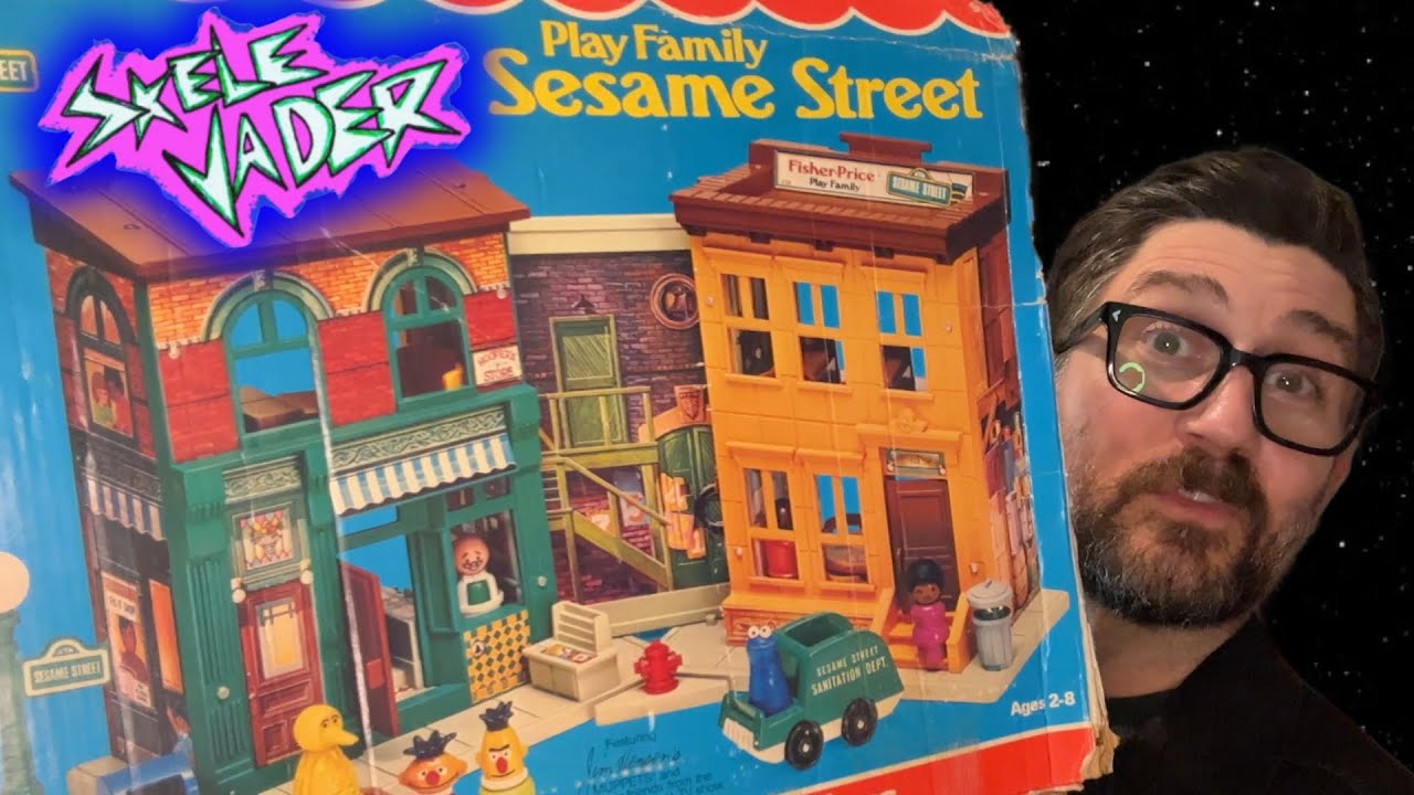 You LOVE the 1974 SESAME STREET playset from FISHER-PRICE! Why? Because it rules! Let's have a look!