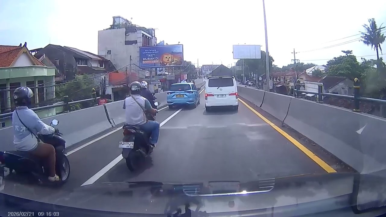 Jalan jalan ke Galeri Sapto Hoedojo