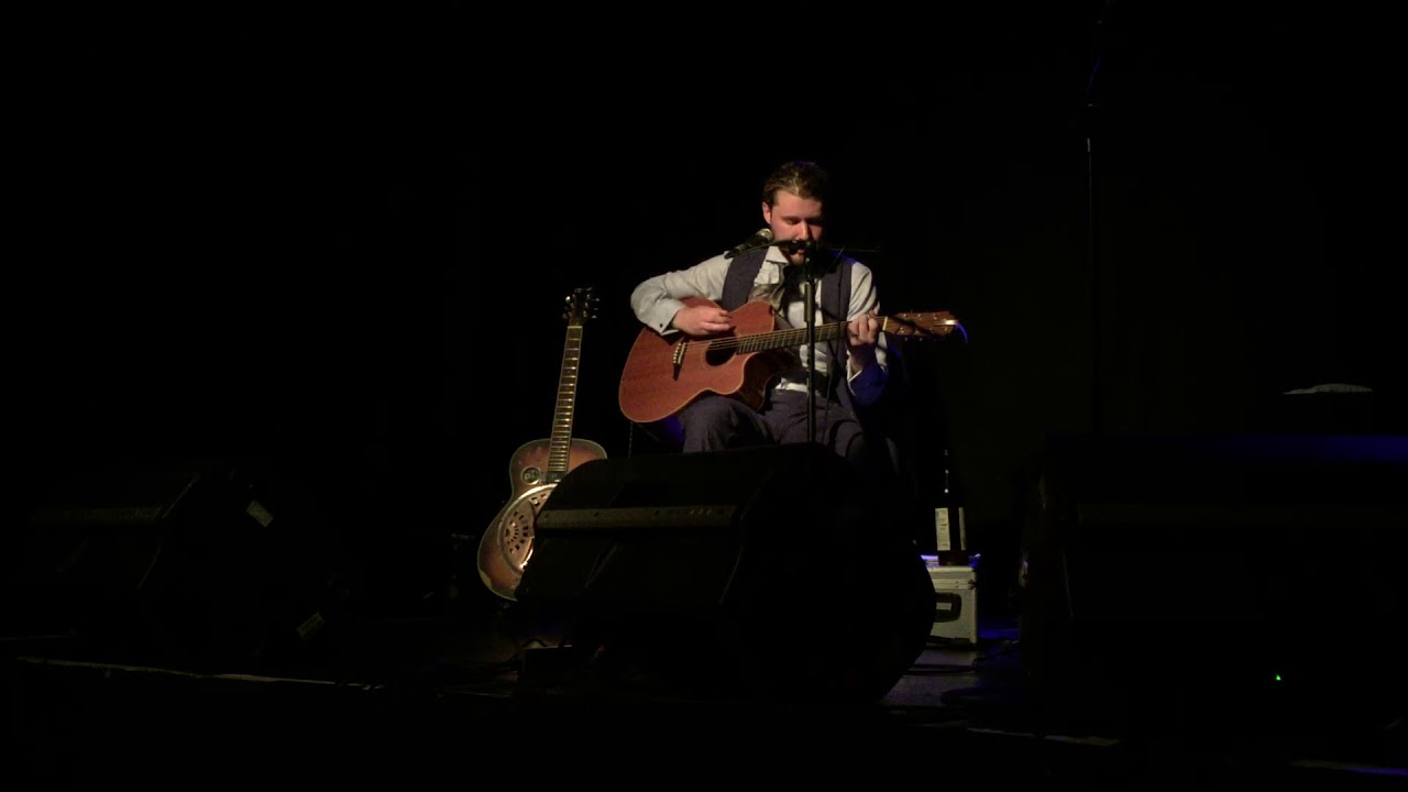 Dom Martin - I'm Not Awake Yet (Rory Gallagher)