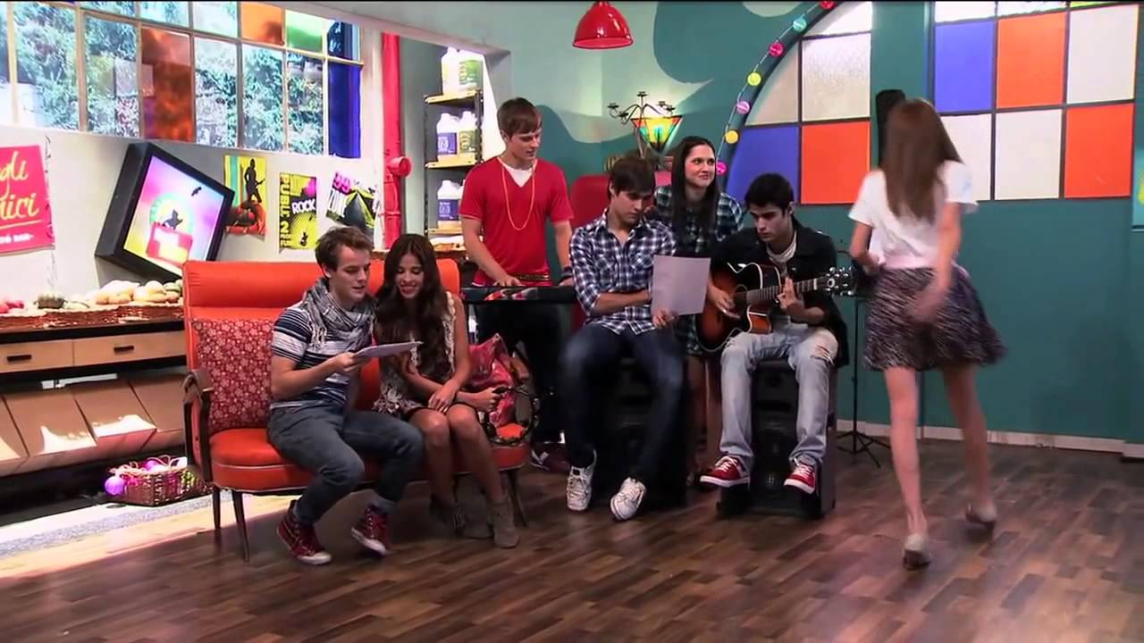 Violetta - The students sing 
