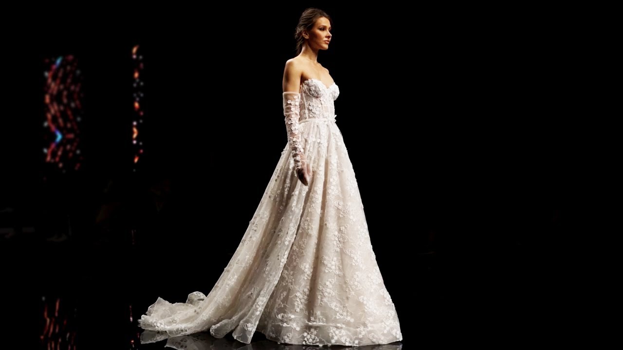 Tina Valerdi Bridal Spring 2024 Milan Bridal Week - Si Sposa Italia