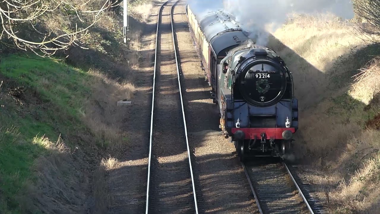 Steam Loco 92214 at Loughborough. #greatcentralrailway #steamtrain