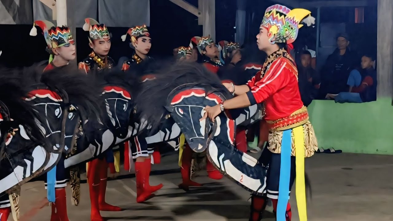 JANTURAN MALAM HARI EBEG PADEPOKAN CAKRA BUANA CIJOHO LIVE BINANGUN KARANGPUCUNG-CILCAP