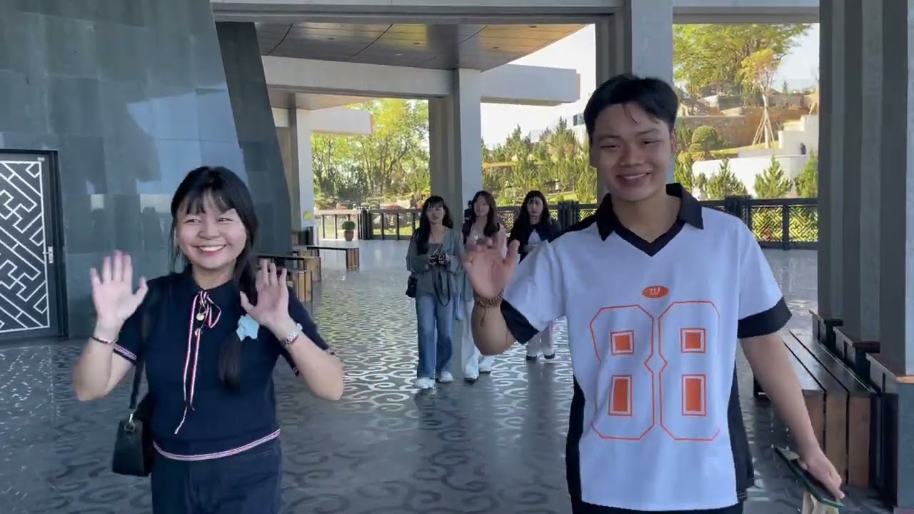 Trường THPT Cái Bè : Xe 17 