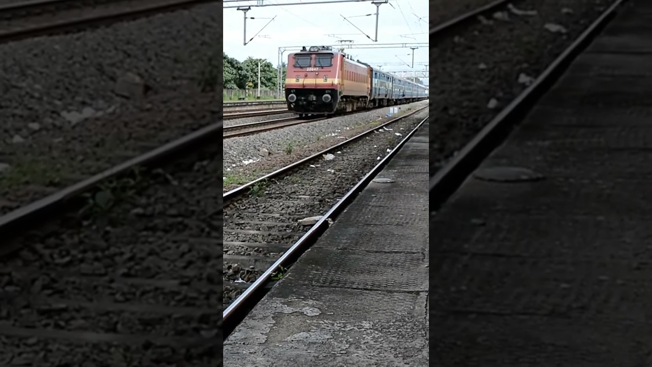 Train departure, 22647 &ndash; Kochuveli SF Express #train #indianrailways #22647