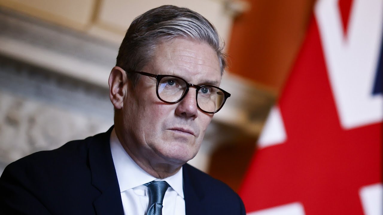 Labour in &lsquo;desperate trouble&rsquo; as party sees &lsquo;catastrophic collapse of support&rsquo;