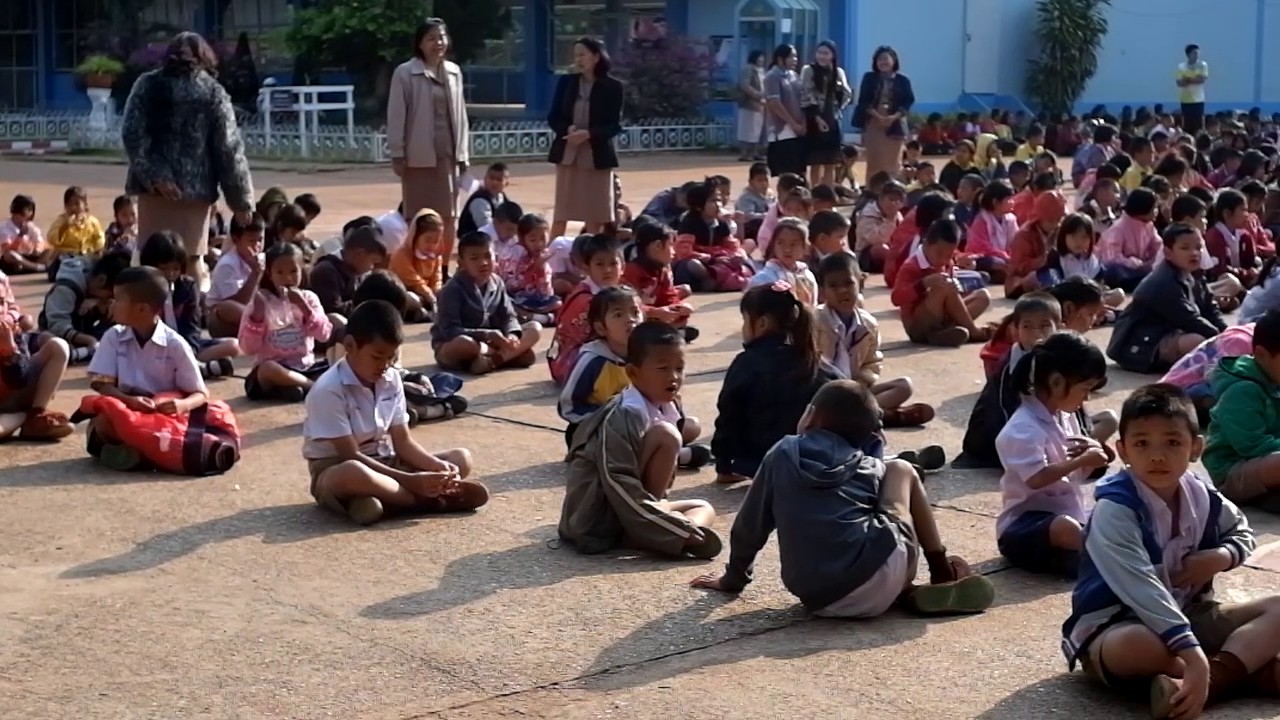พรีเซนต์โรงเรียนเมืองสกลนคร