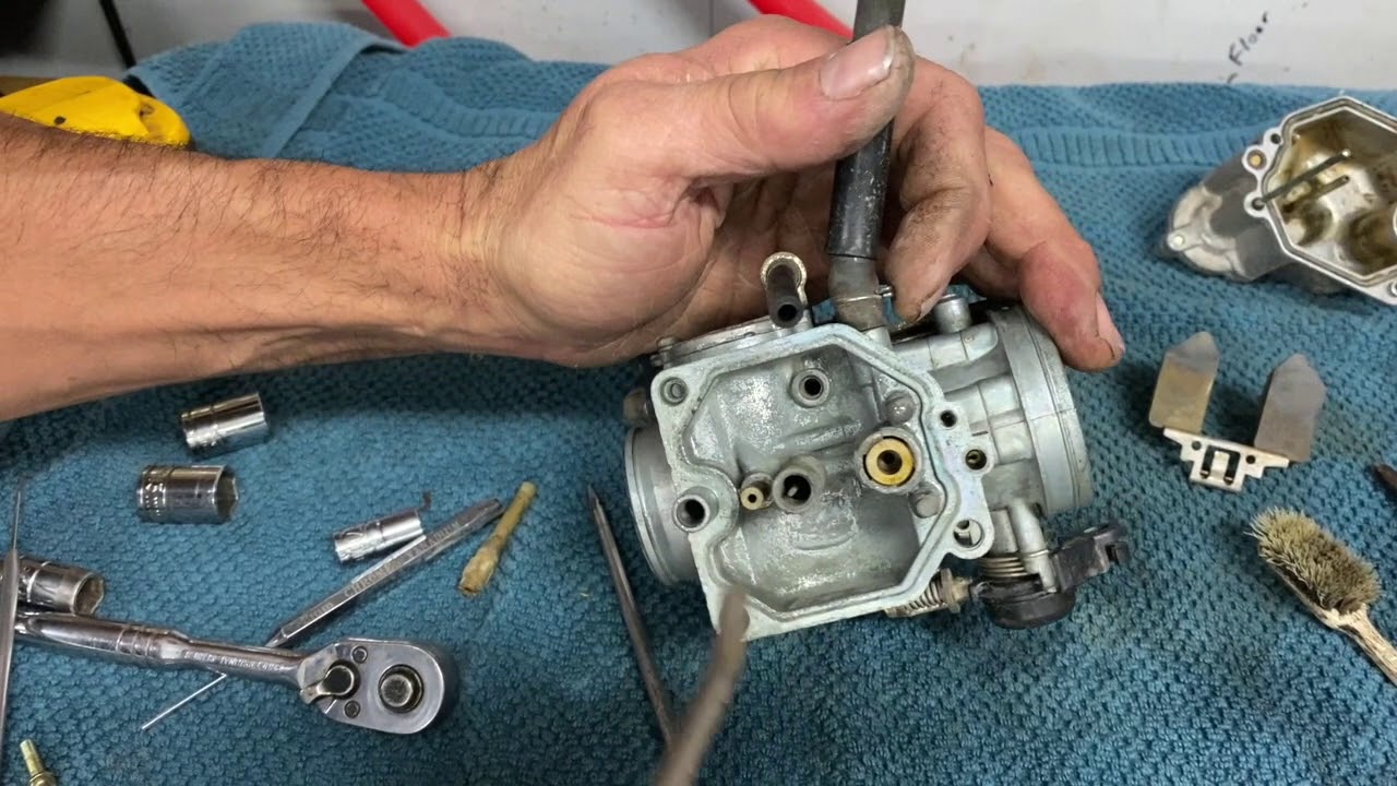 How to clean, rebuild, remove, install a Carburetor & airbox Honda XL500s, XL250s, 78,1979,1980,1981