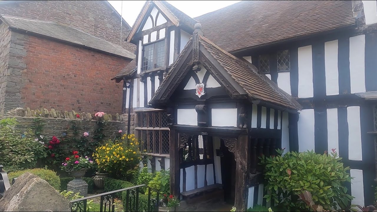 WEOBLEY - the black and white village