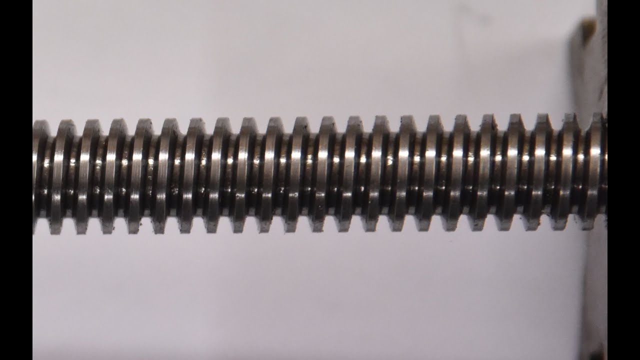 Living with backlash in lathes and other machine tools.